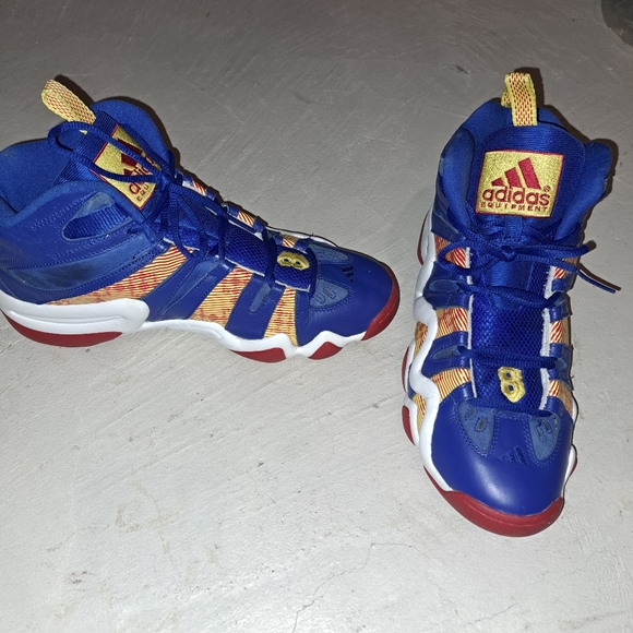 Size 14 and 13, name brand sneakers, new and like new. - Picture 14 of 16